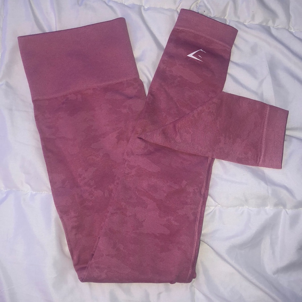 Gymshark Pink Camo Seamless